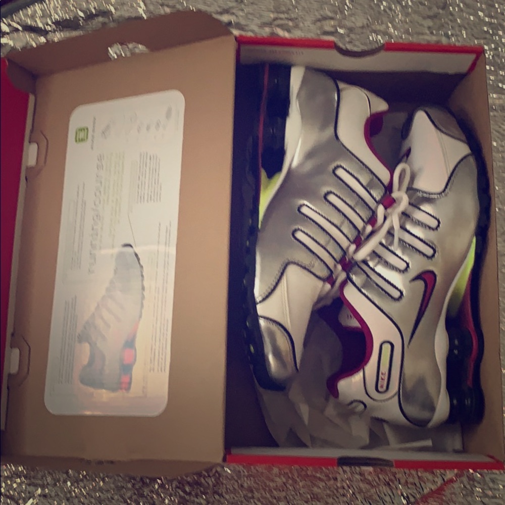 Nike SHOX NZ women’s sz 8.5